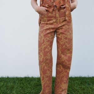Straight cut paisley printed pants - Taupe Brown